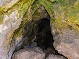 Budher Caves (Miola Cave)